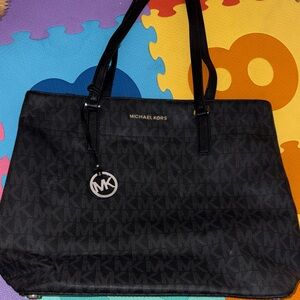 Michael Kors Black Signature Tote